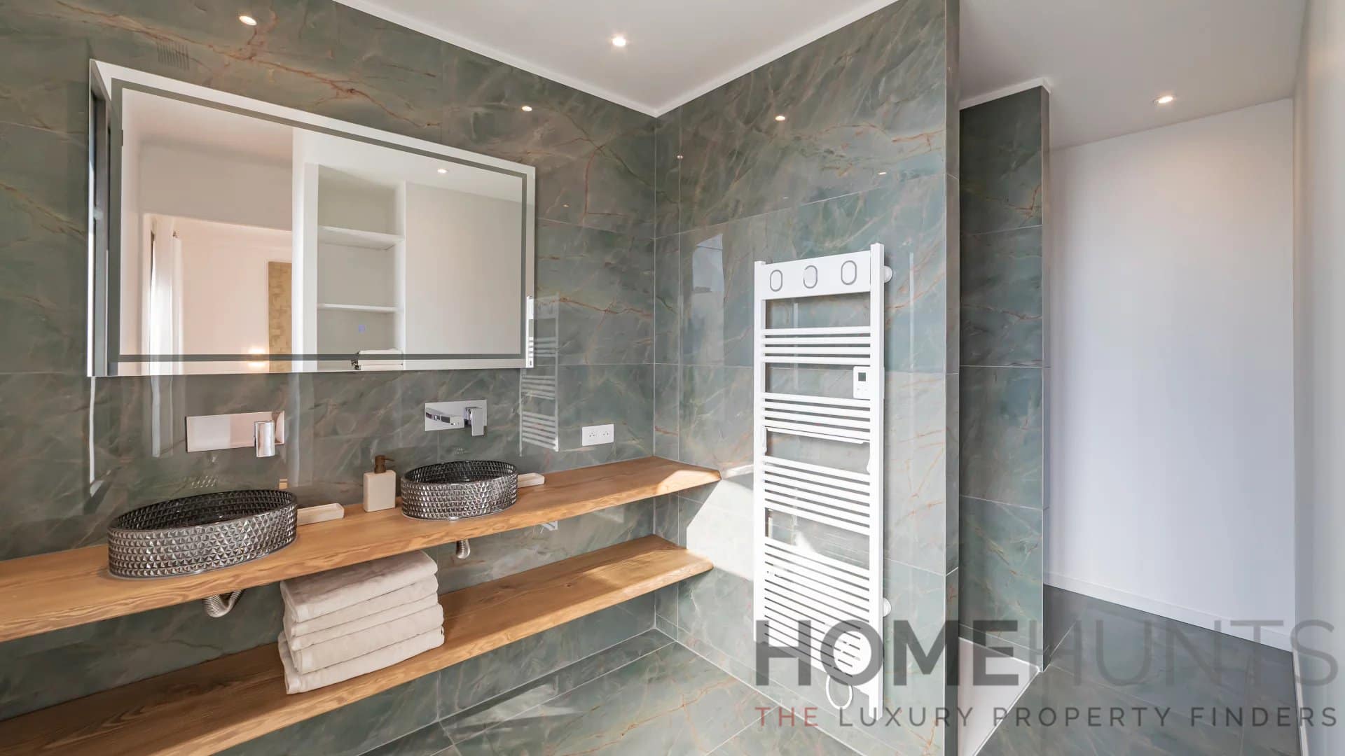 property_HH-15976260-12