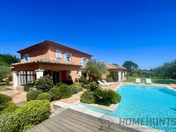 6 Bedroom Villa/House in Grimaud 2