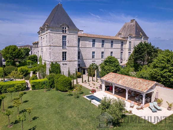 5 Bedroom Apartment in Saussignac 18