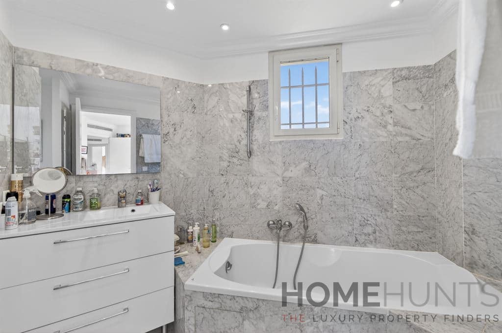 property_HH-16155530-11