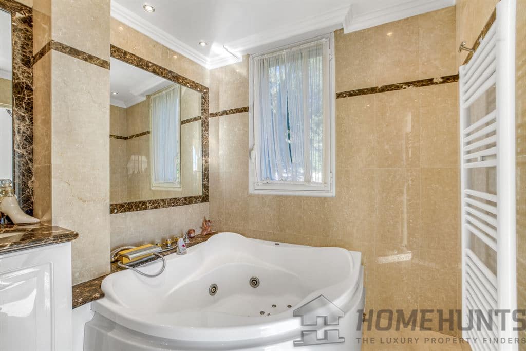 property_HH-16024464-12