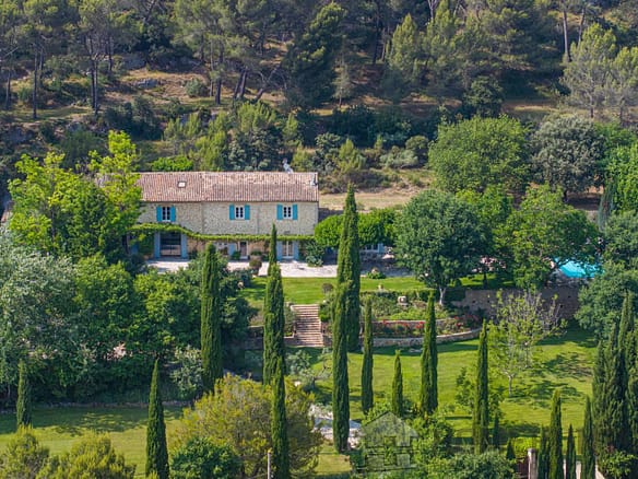 5 Bedroom Villa/House in Aix En Provence 9
