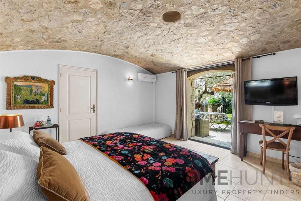 property_HH-15833972-19