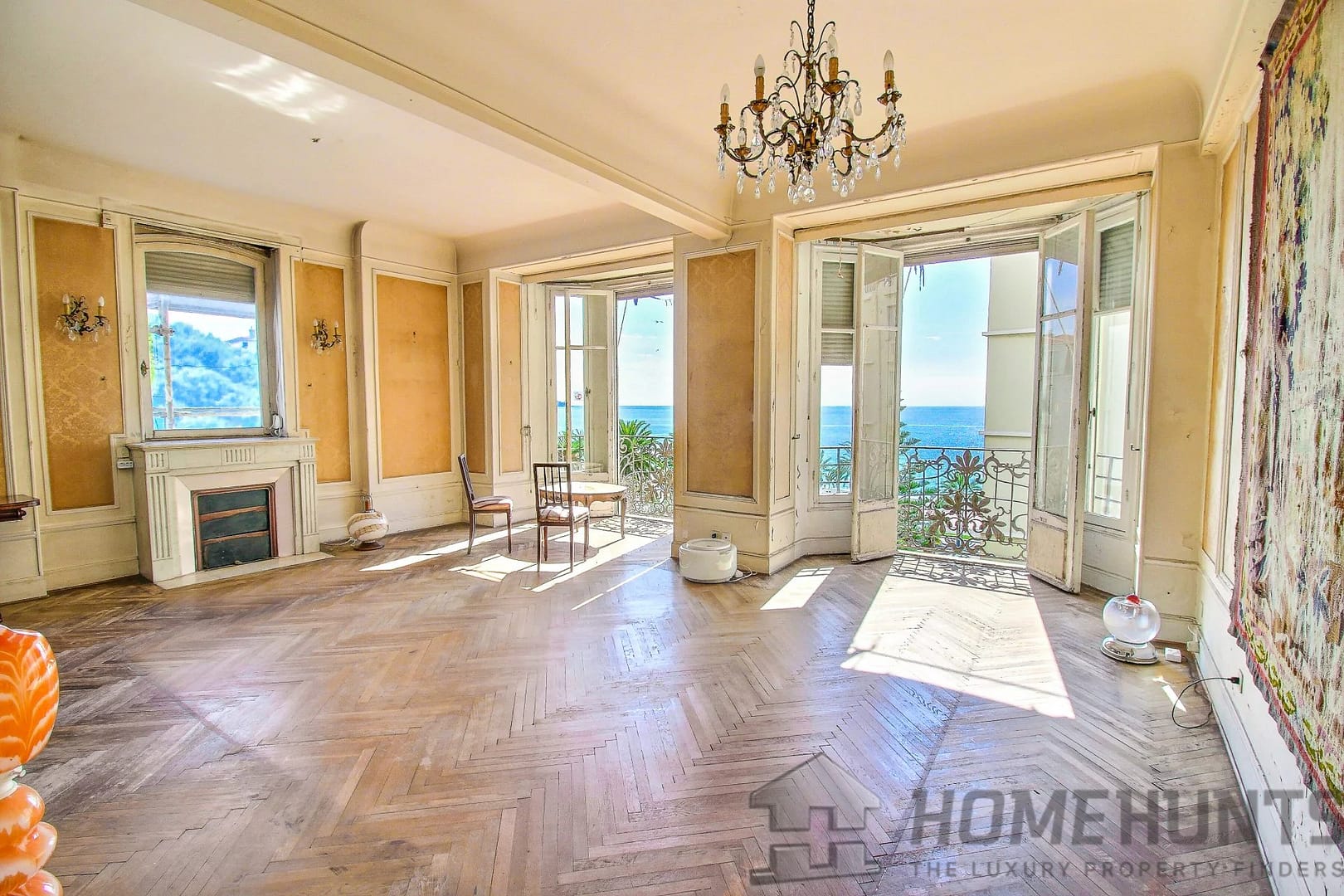 4 Bedroom Apartment in Nice - City 6