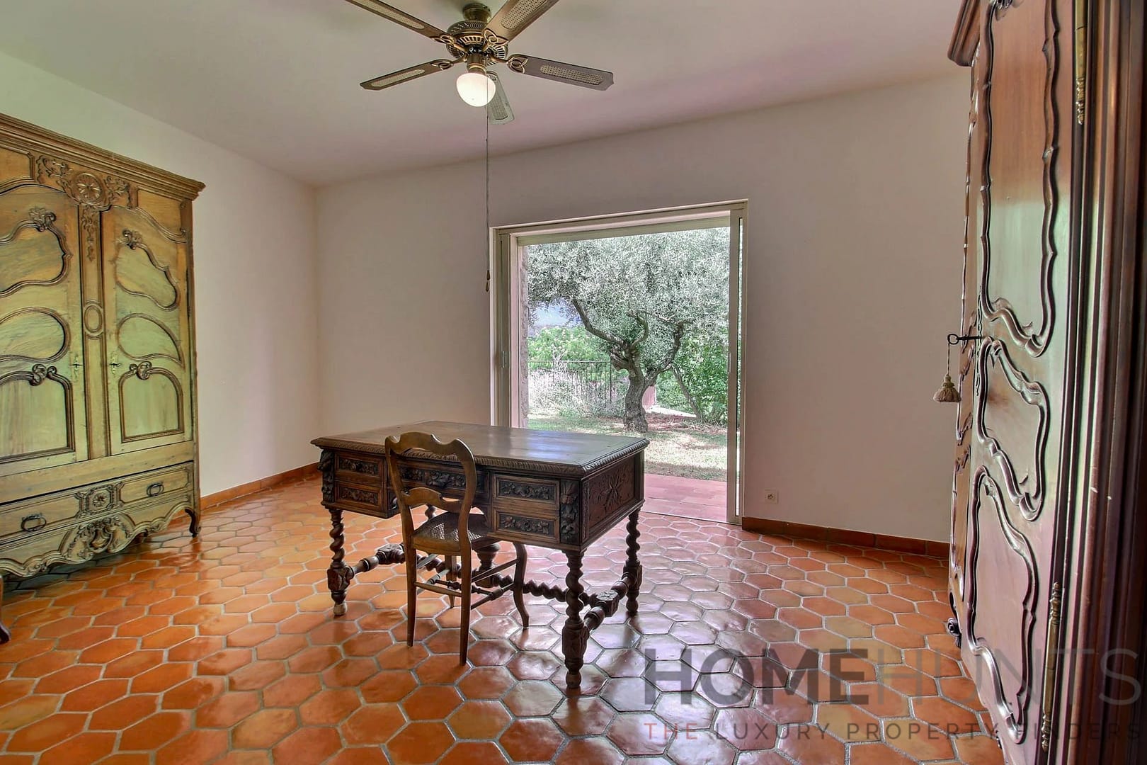 property_HH-15851457-8