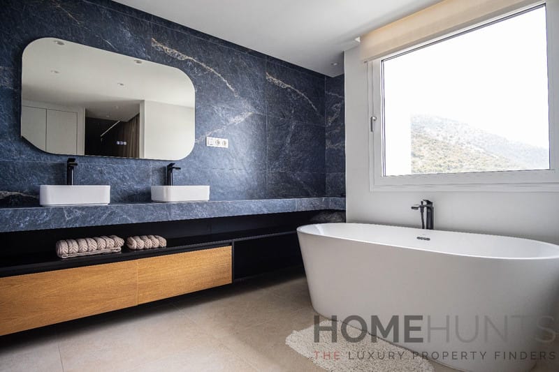 property_HH-15950353-25