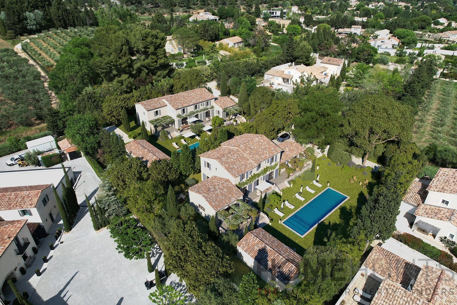 Villa/House For Sale in Maussane Les Alpilles HH15127867