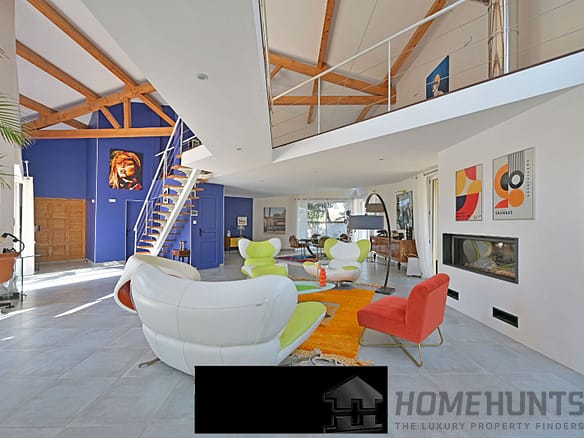 6 Bedroom Villa/House in Uzes 22