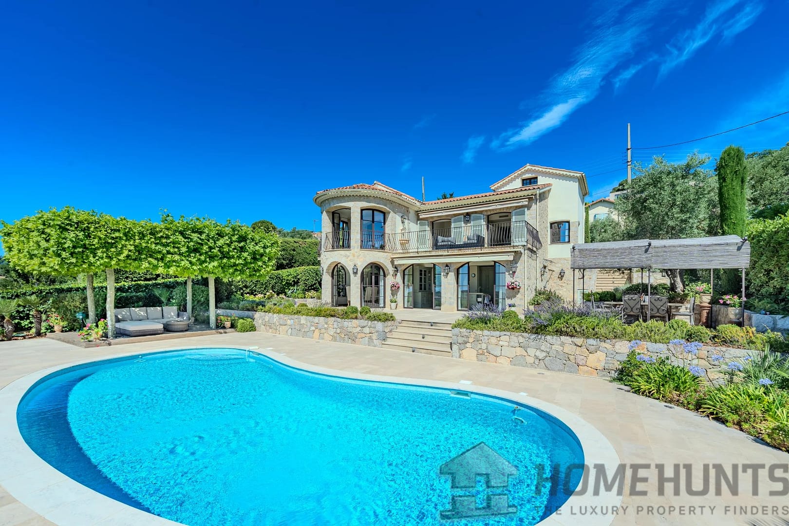 Villa/House For Sale in Mougins 6