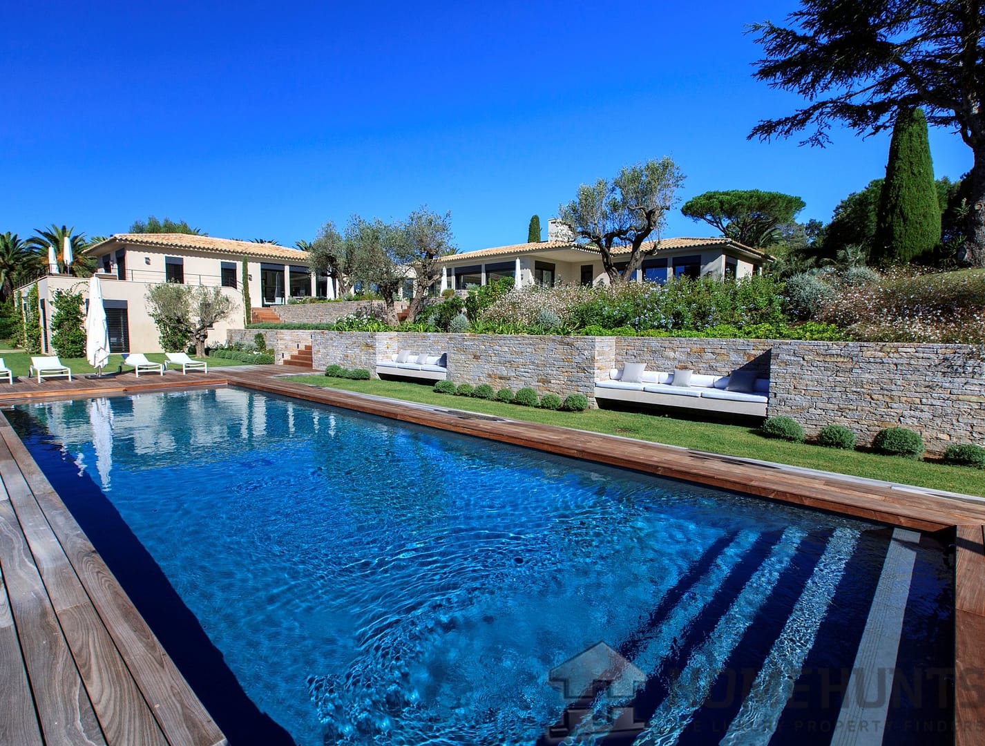 6 Bedroom Villa/House in Saint Tropez 9