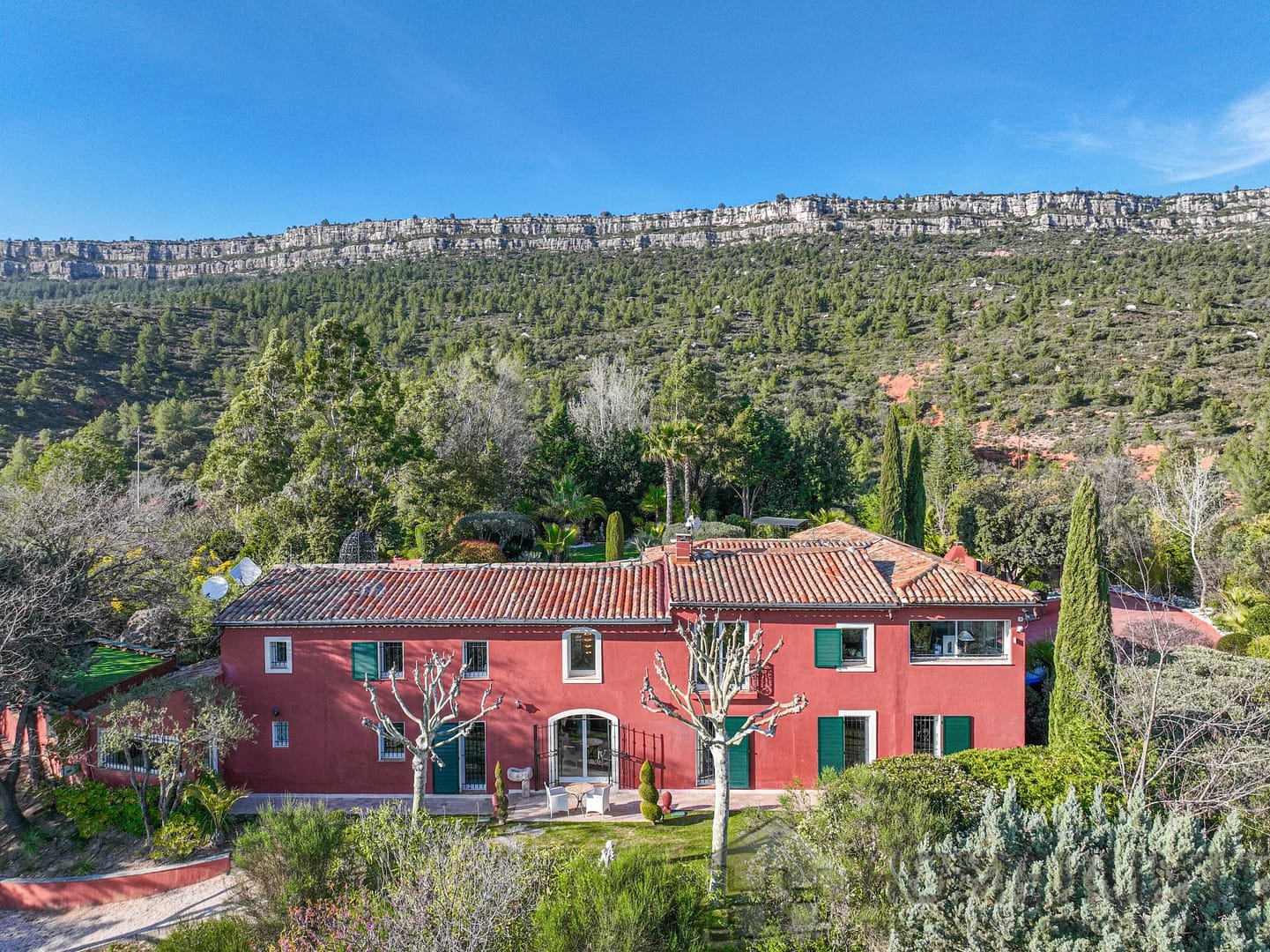 4 Bedroom Villa/House in Aix En Provence 10