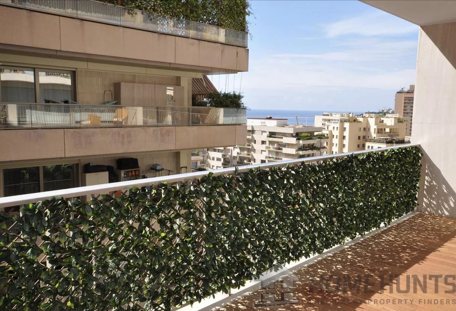 4 Bedroom Apartment in Monaco 8