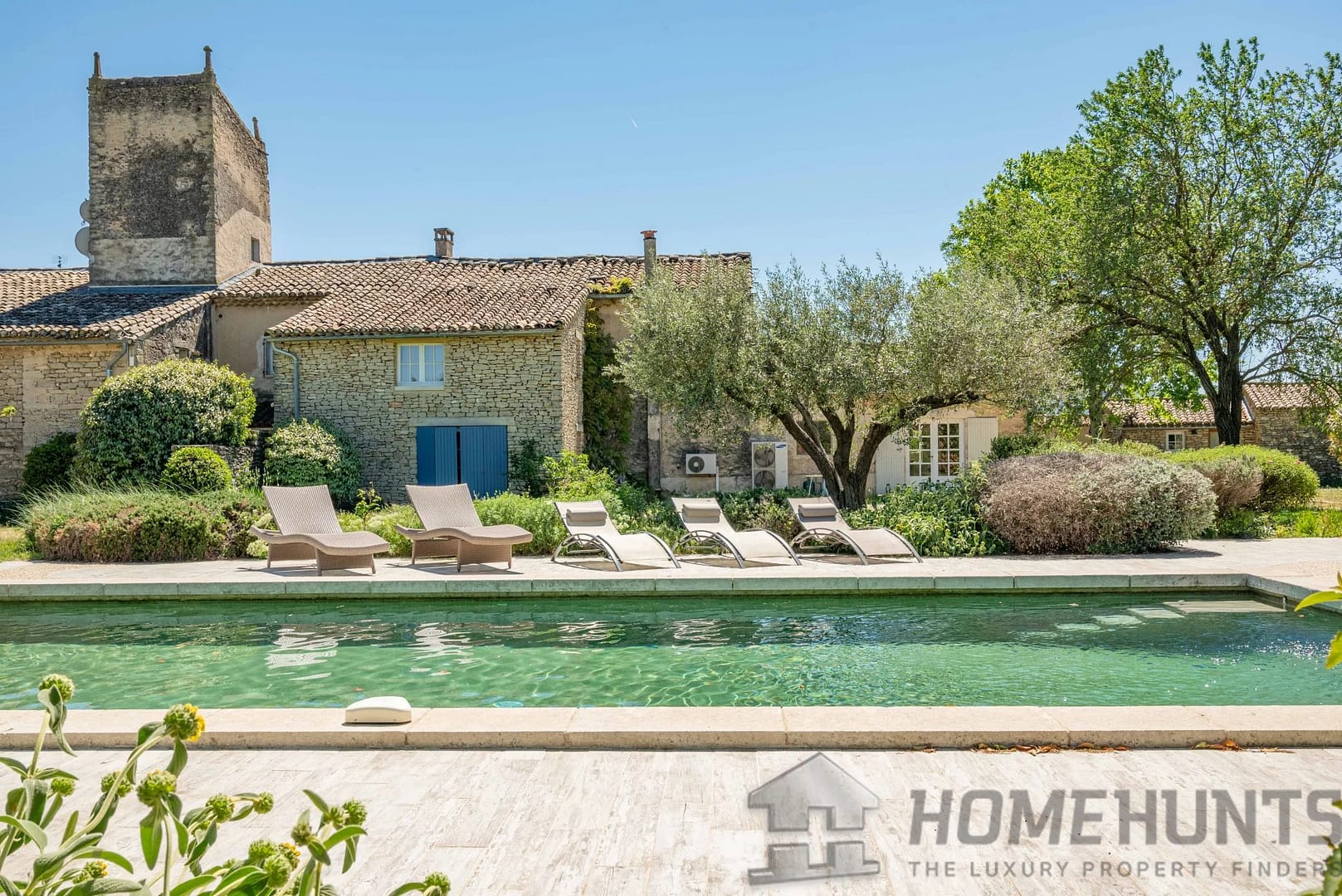 6 Bedroom Villa/House in Cabrieres D Avignon 8