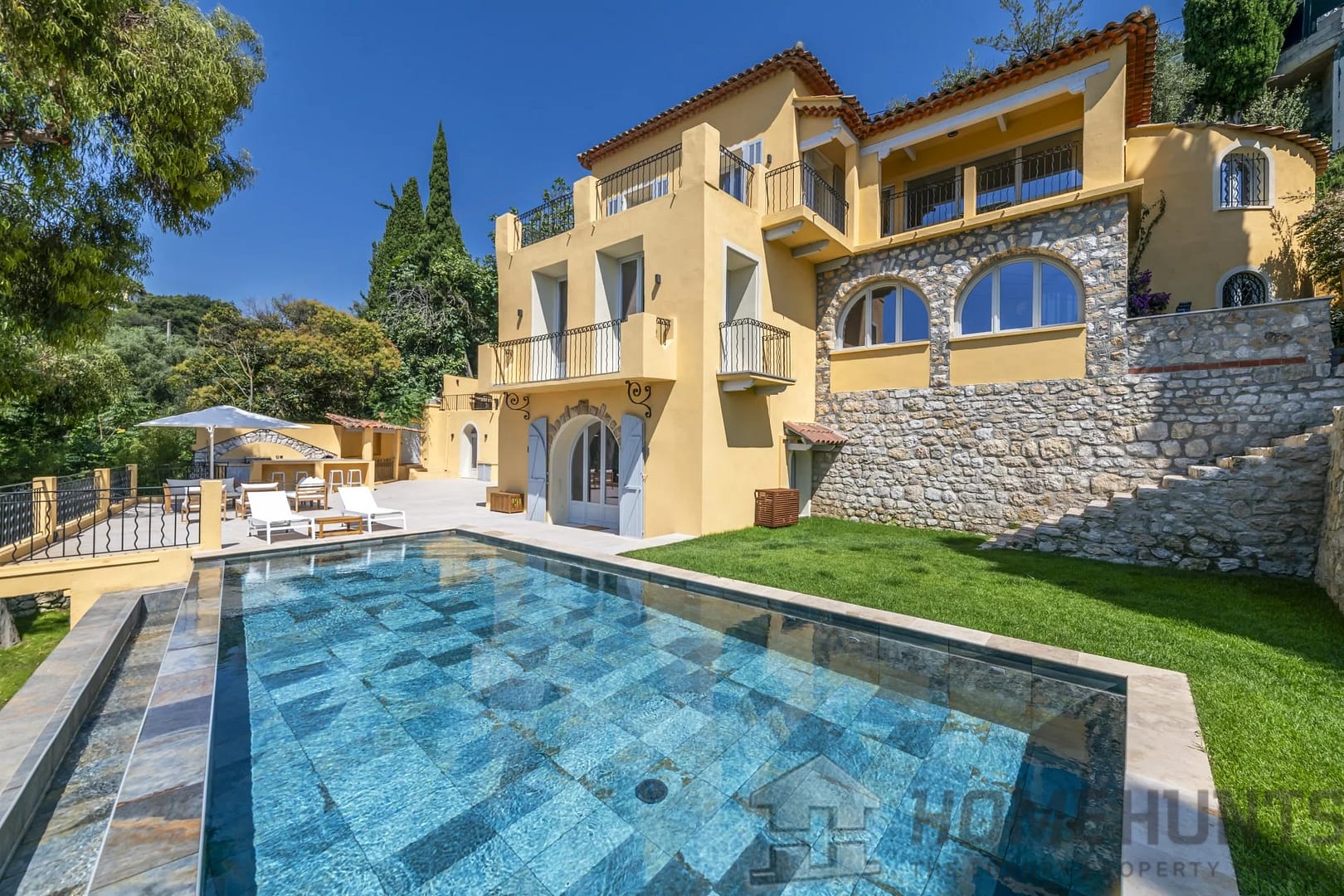 7 Bedroom Villa/House in Villefranche Sur Mer 12