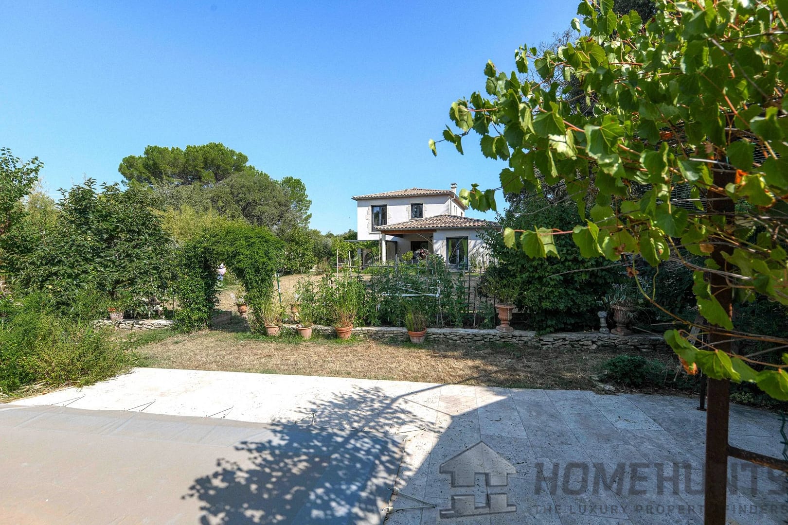 4 Bedroom Villa/House in Uzes 2