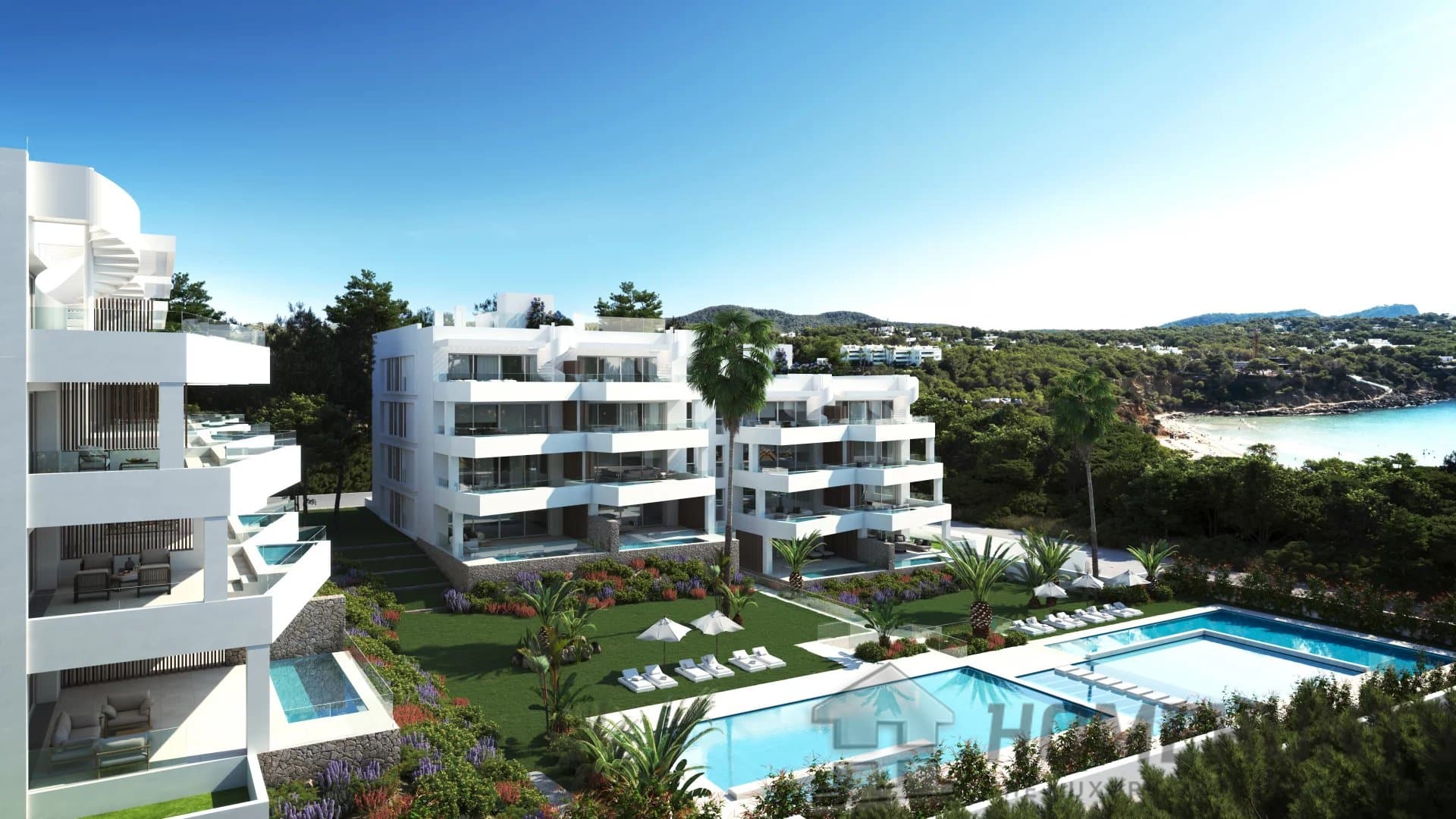 4 Bedroom Apartment in Cala Llenya 4