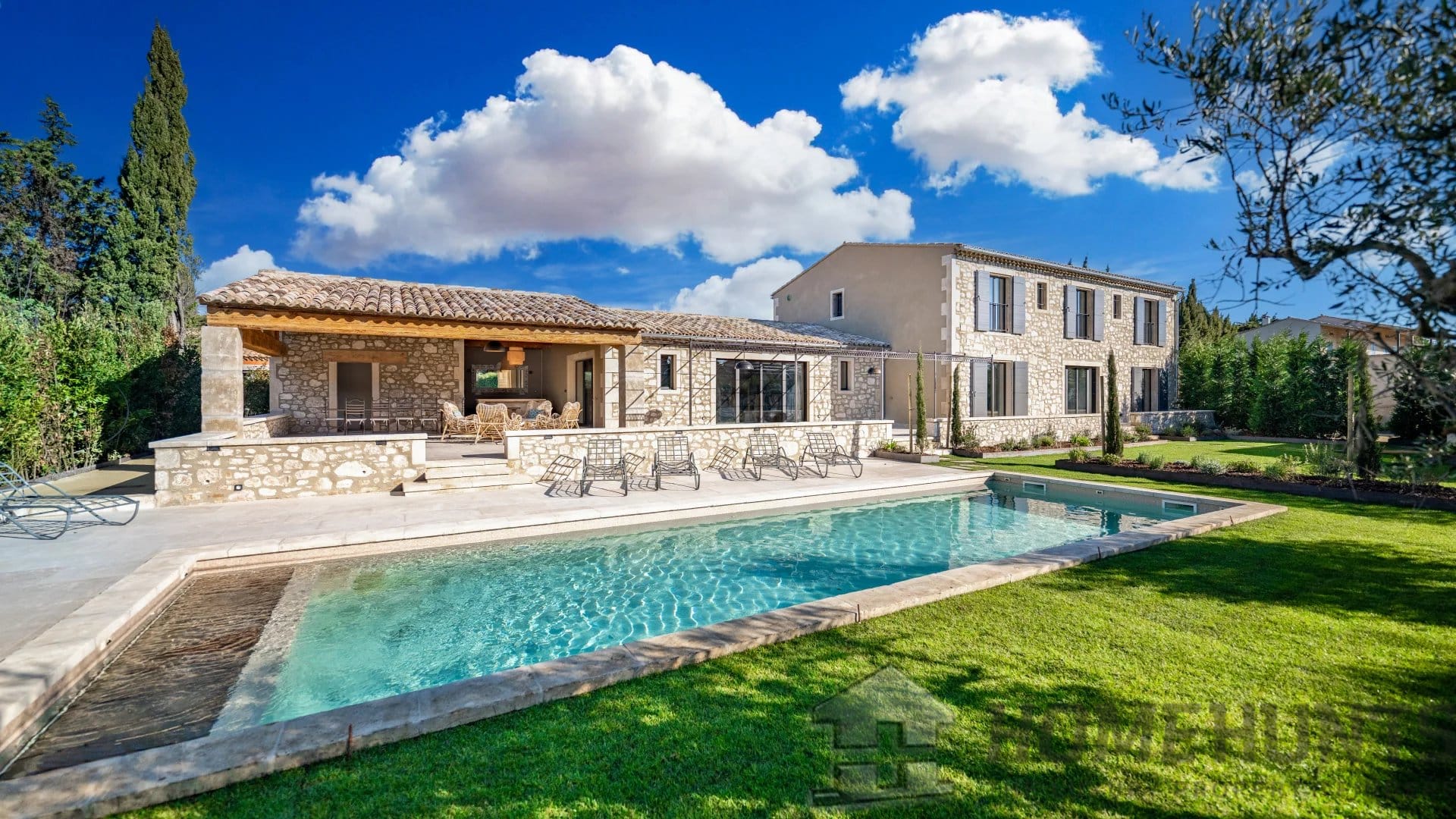 6 Bedroom Villa/House in Maussane Les Alpilles 17