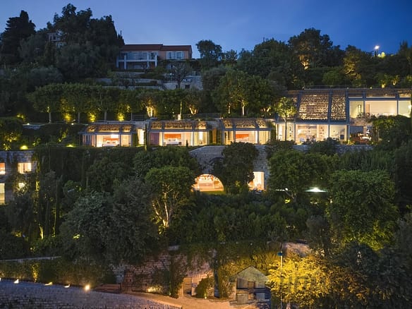 6 Bedroom Villa/House in St Jean Cap Ferrat 2