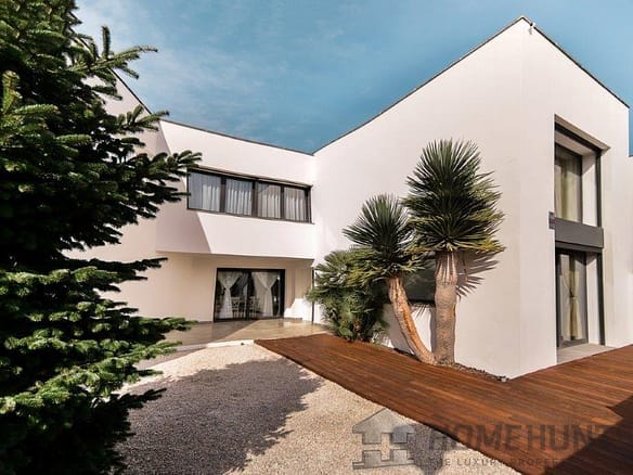 4 Bedroom Villa/House in Sant Antoni De Calonge 6