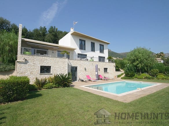 3 Bedroom Villa/House in Vence 6