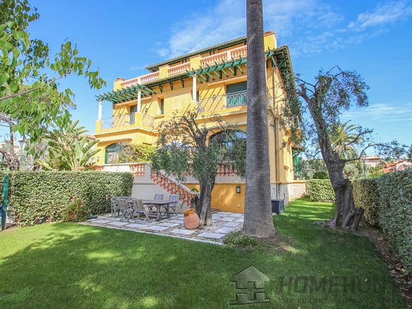 5 Bedroom Apartment in Cap D Antibes 8