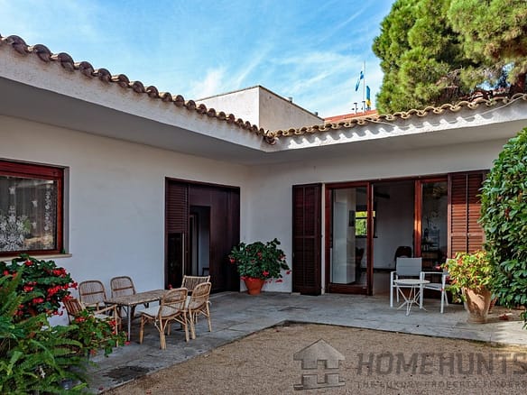 5 Bedroom Villa/House in Sant Feliu De Guixols 24