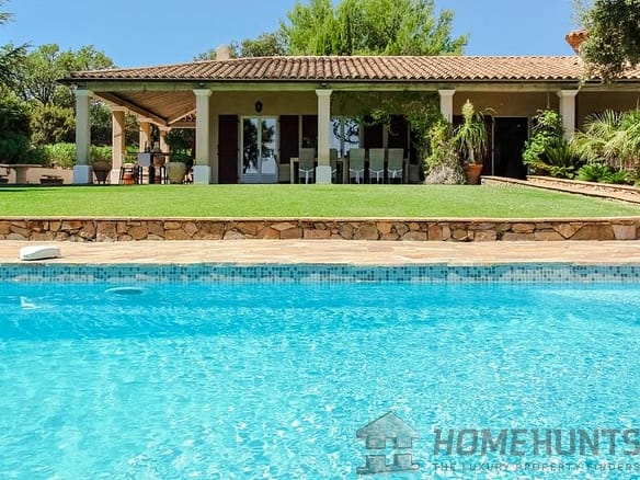 6 Bedroom Villa/House in Ste Maxime 24