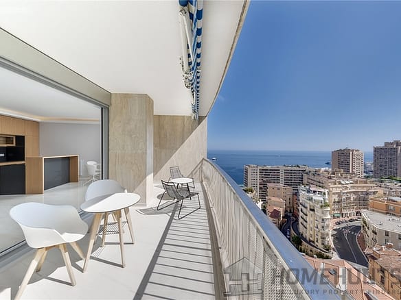 2 Bedroom Apartment in Monaco 24