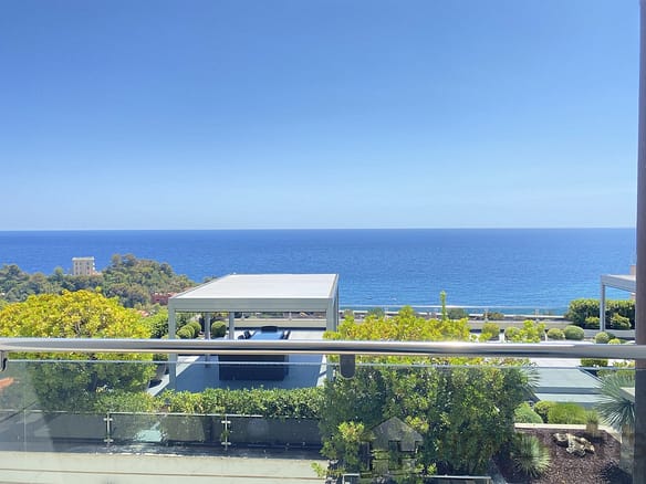 3 Bedroom Villa/House in Roquebrune Cap Martin 32