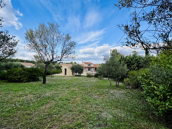 4 Bedroom Villa/House in Le Val 12