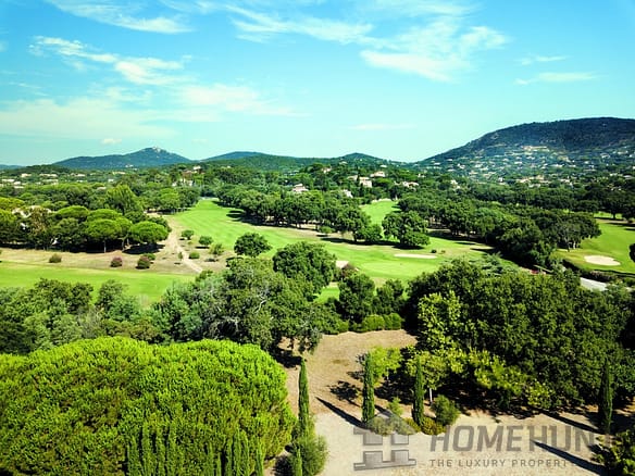 4 Bedroom Villa/House in Grimaud 30