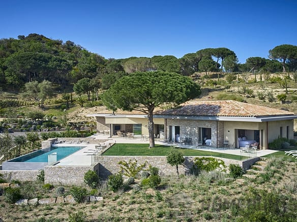 4 Bedroom Villa/House in Ramatuelle 16