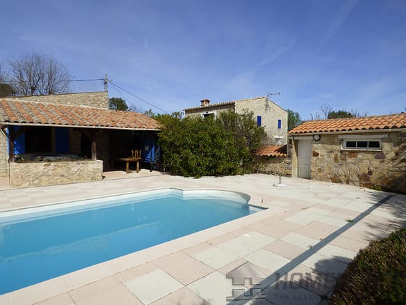 5 Bedroom Villa/House in St Paul En Foret 16