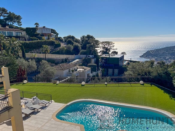 5 Bedroom Villa/House in Villefranche Sur Mer 32