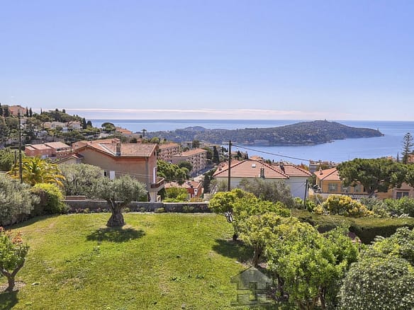 4 Bedroom Villa/House in Villefranche Sur Mer 14