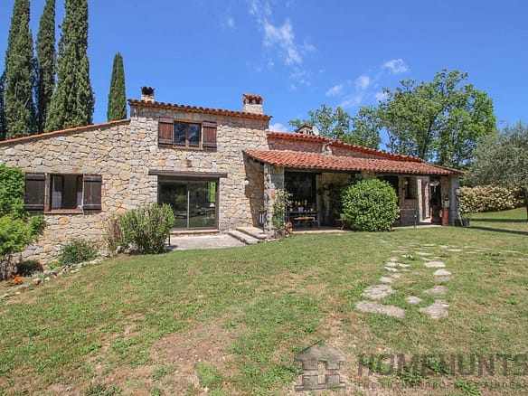 3 Bedroom Villa/House in Fayence 24