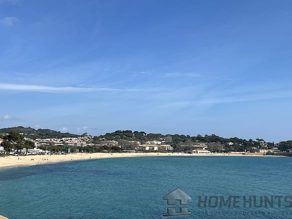 4 Bedroom Apartment in Platja D’aro 14