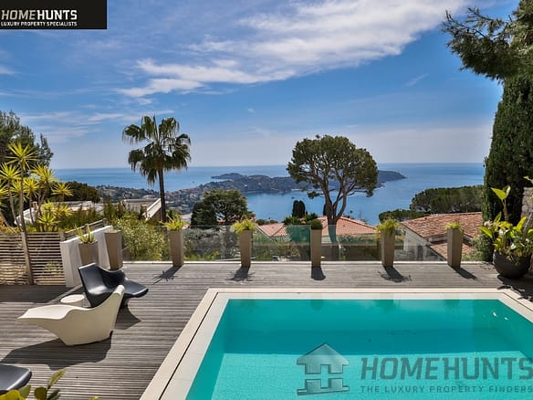 4 Bedroom Villa/House in Villefranche Sur Mer 22