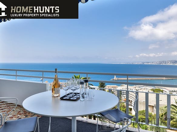 3 Bedroom Apartment in Nice - Mont Boron 14