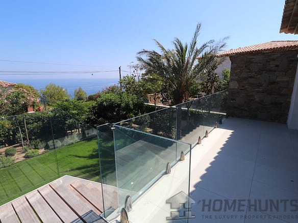 4 Bedroom Villa/House in Cavalaire Sur Mer 30