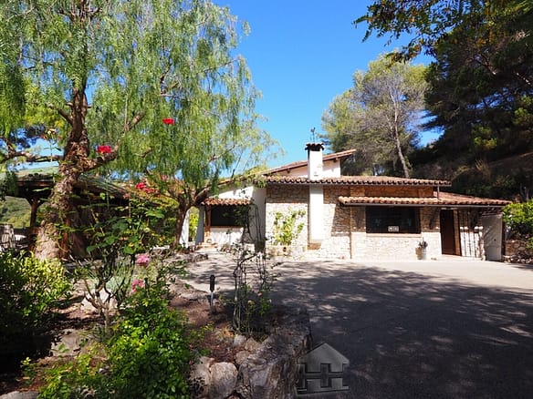 4 Bedroom Villa/House in Peille 20