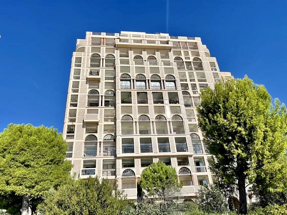 6 Bedroom Apartment in Monaco 2