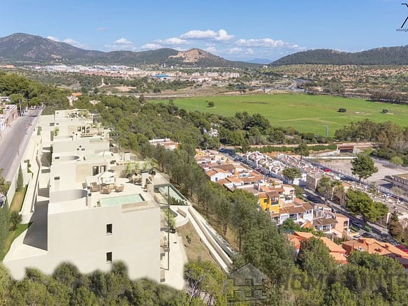 4 Bedroom Apartment in Santa Ponsa 28