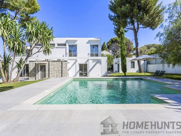 6 Bedroom Villa/House in Cap D Antibes 12