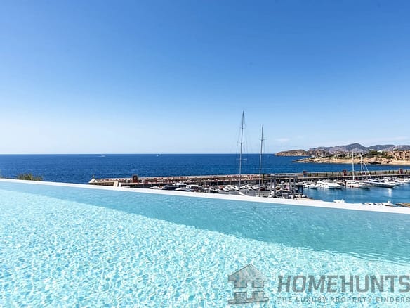 4 Bedroom Villa/House in Santa Ponsa 8