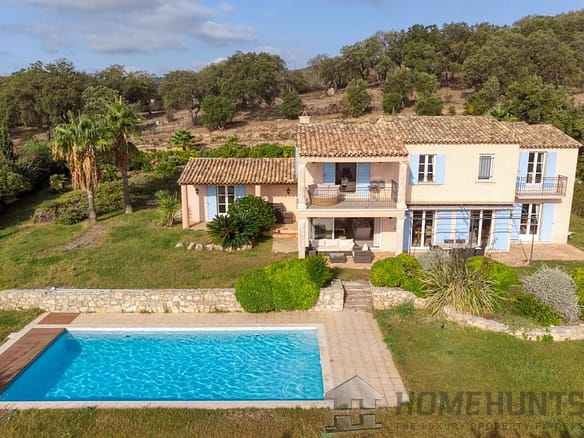 4 Bedroom Villa/House in Grimaud 32