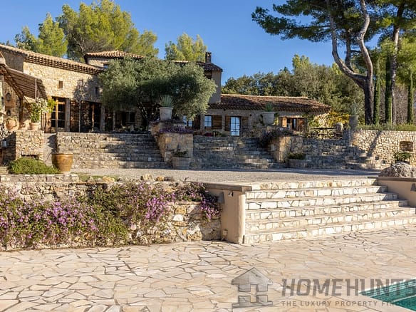 6 Bedroom Villa/House in Flayosc 36