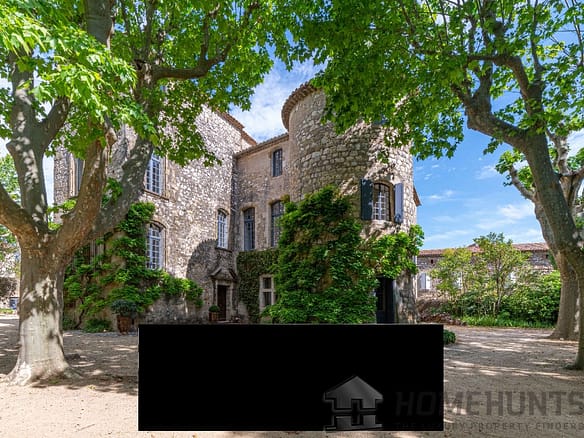 9 Bedroom Castle/Estates in St Chaptes 30