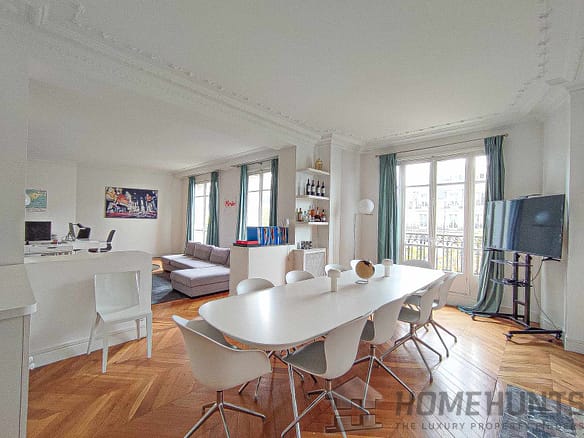 4 Bedroom Apartment in Paris 6th (Saint Germain des Prés – Luxembourg) 8