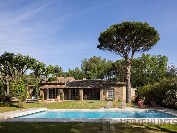 5 Bedroom Villa/House in Grimaud 26